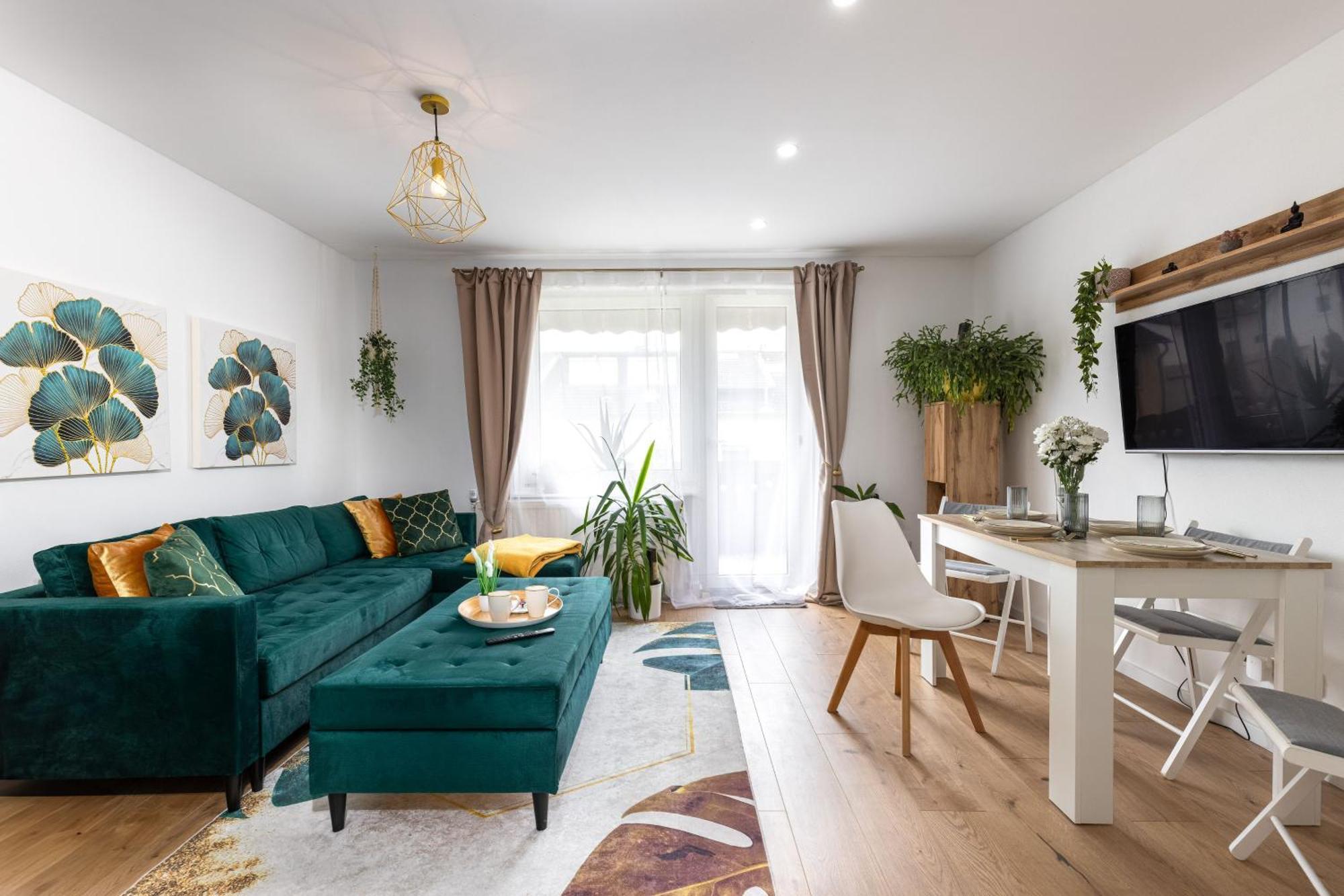 Schoenes, Modernes Apartment Mit Zwei Schlafzimmern - Zentral Mit Balkon Fuer 6 Personen Монтабаур Екстериор снимка